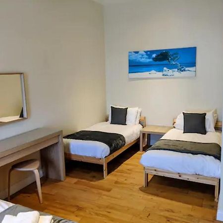 The Views Apartment Нюкасъл Екстериор снимка