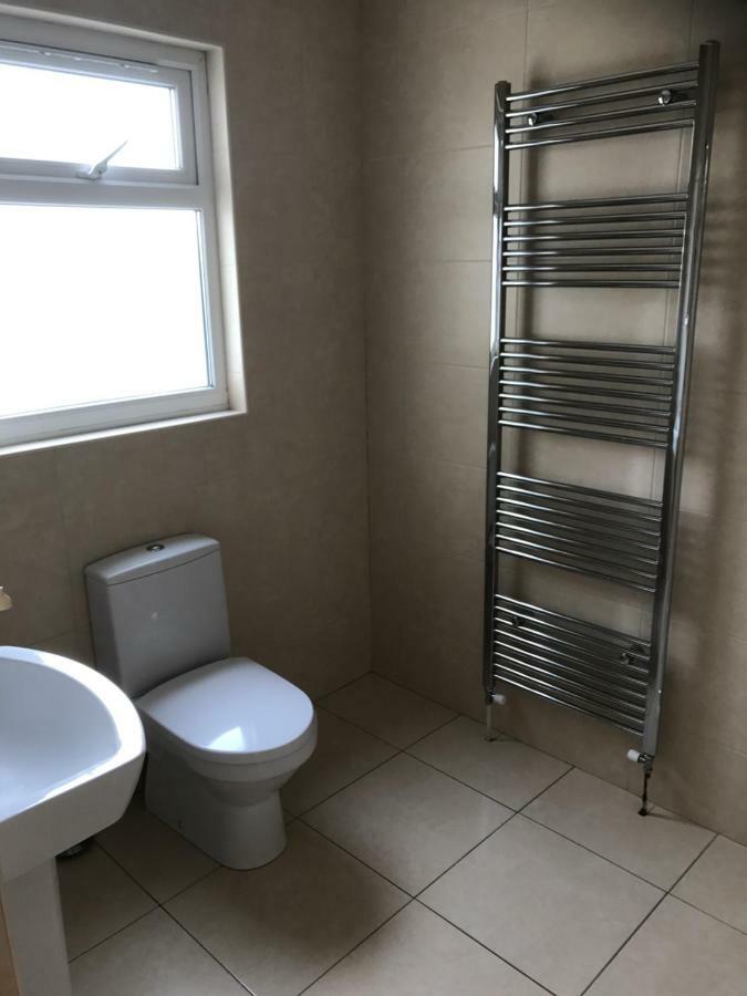 The Views Apartment Нюкасъл Екстериор снимка