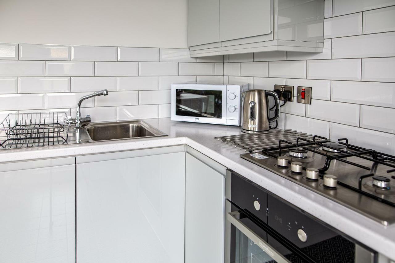 The Views Apartment Нюкасъл Екстериор снимка