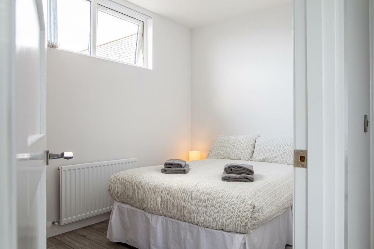 The Views Apartment Нюкасъл Екстериор снимка